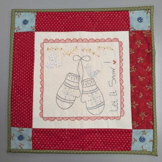 Let it Snow mini quilt